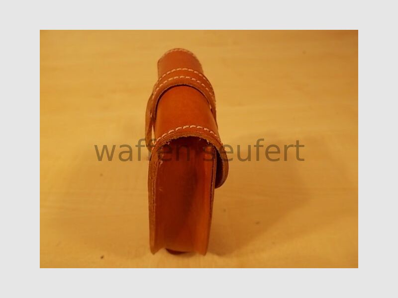 Belt pouch leather for various small items