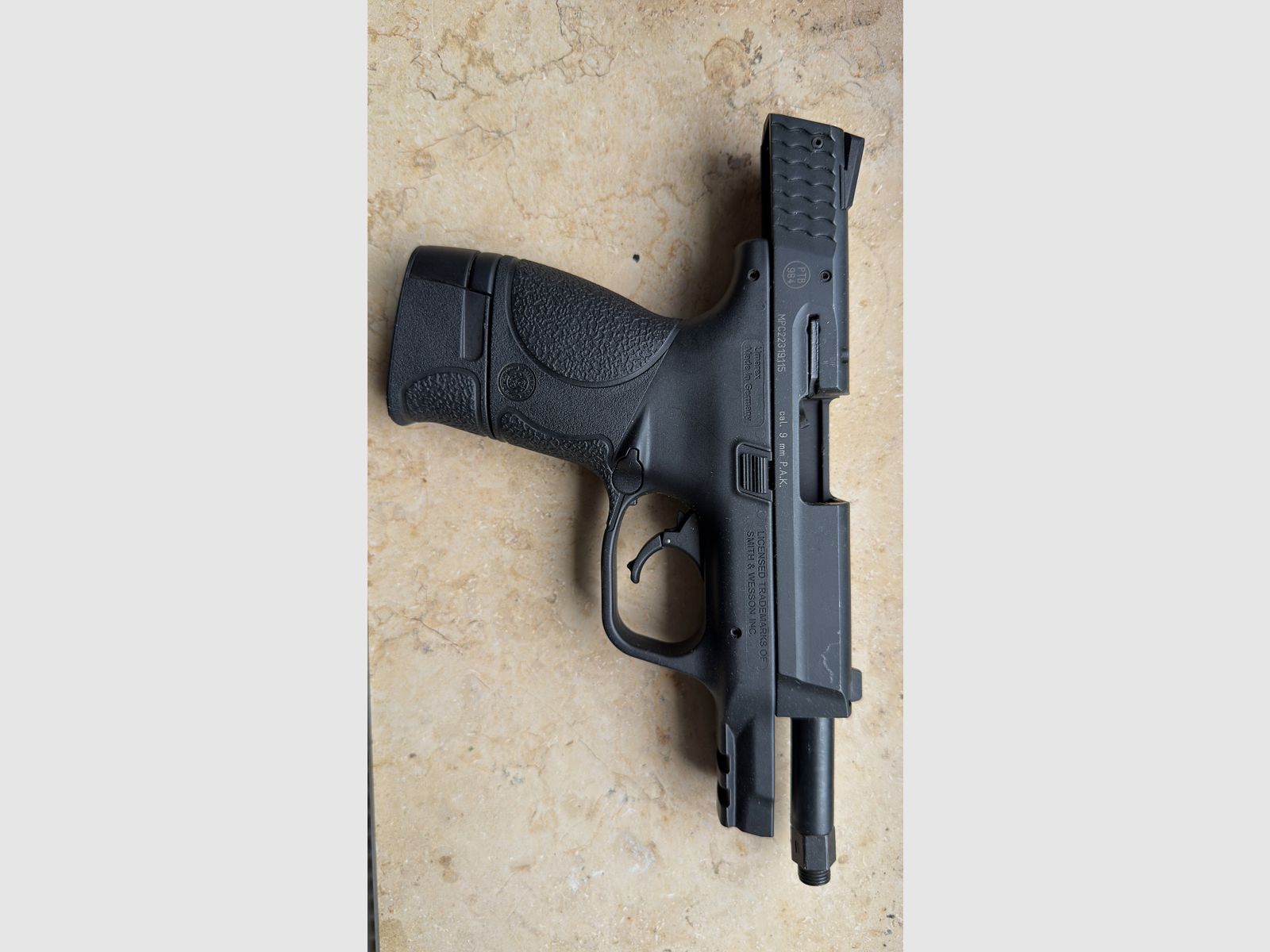 Smith & Wesson M&P 9c Schreckschusspistool 9 mm P.A.K. – Topstaat – slechts 100 schoten