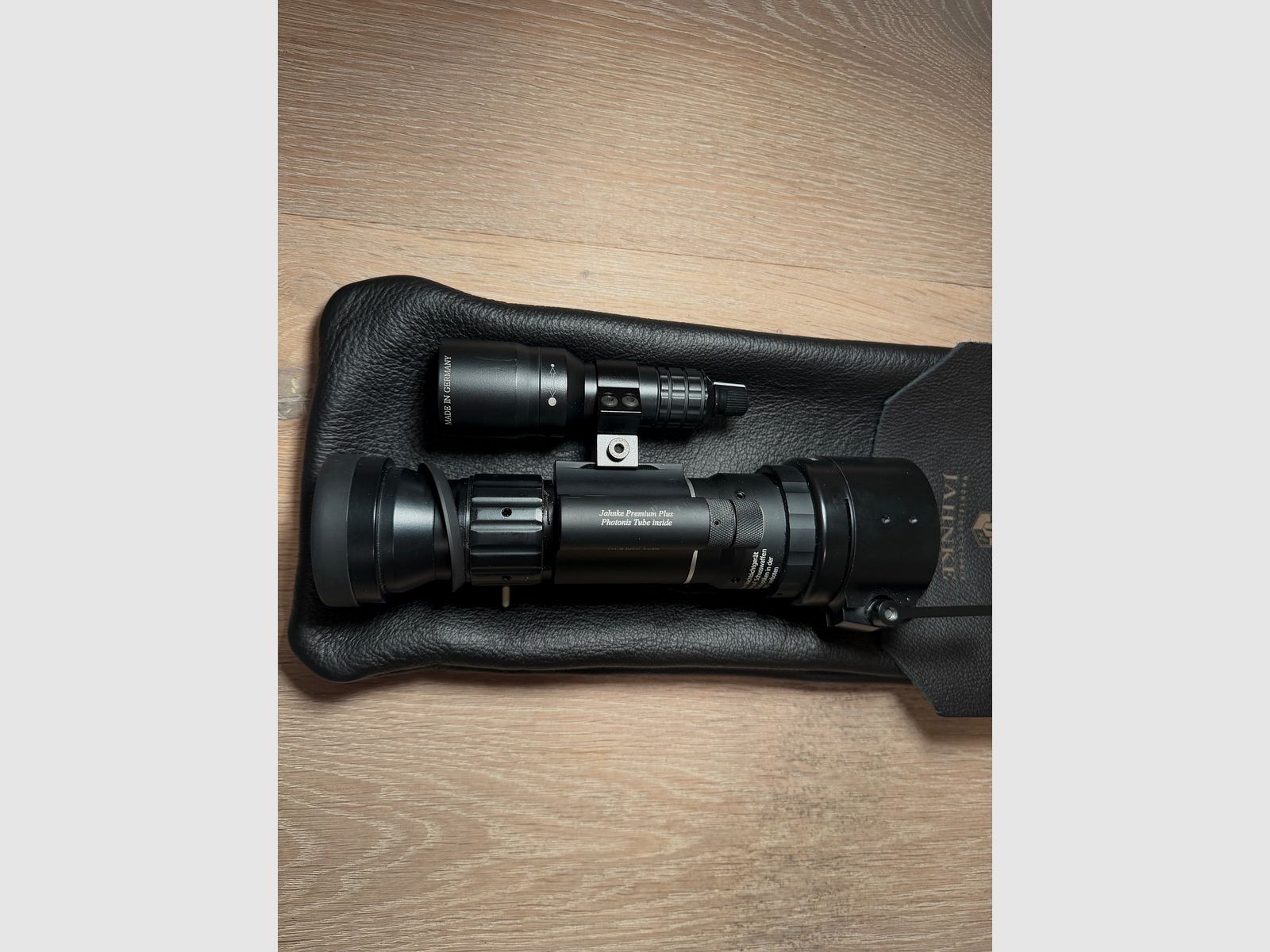 Jahnke DJ8 NSV 1x48 Nachtsicht  Vorsatzgerät + Adapter 56mm