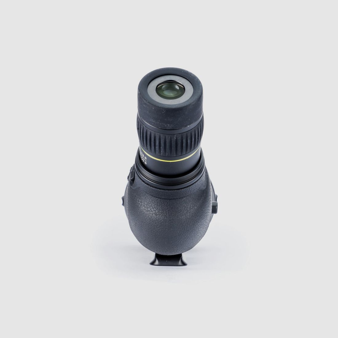 Vanguard Endeavor HD 82A 20-60x82, Bild 3 von 10