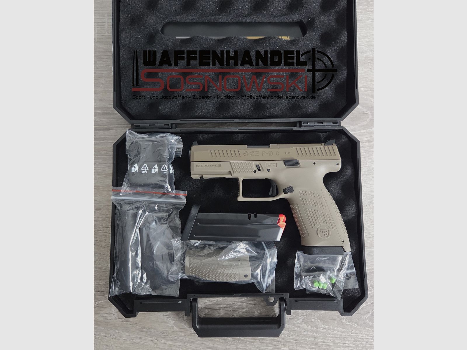 Pistole CZ P-10 C OR FDE 9mm Luger