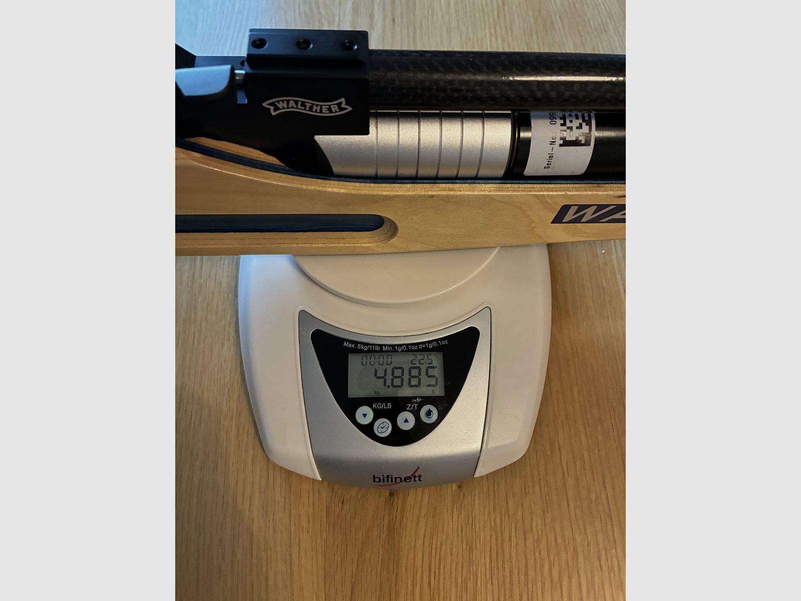Air rifle LG 300 XT LG300XT wooden stock in top condition late model
