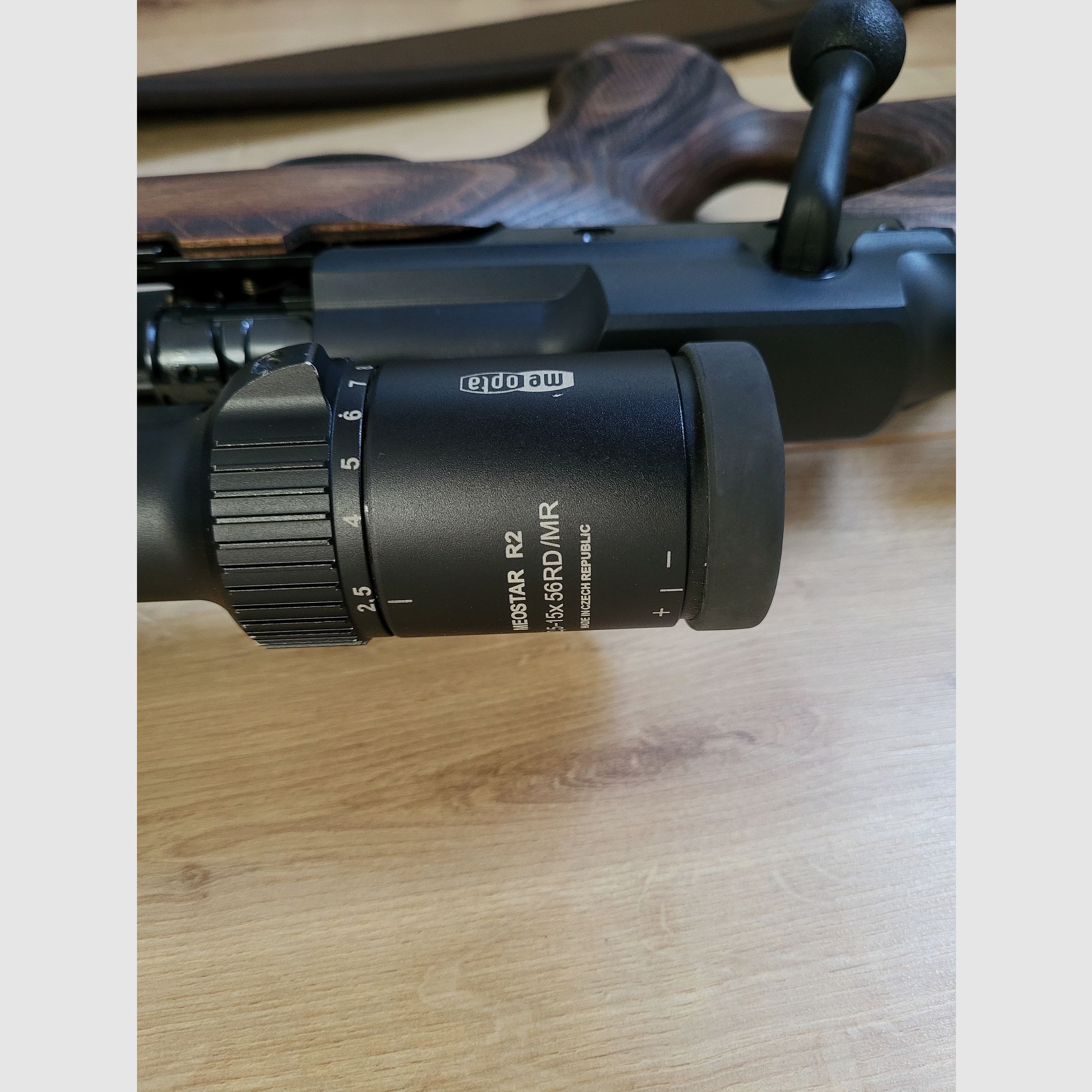 Mauser M25 Max straight-pull repeater with Meopta meostar 2.5-15