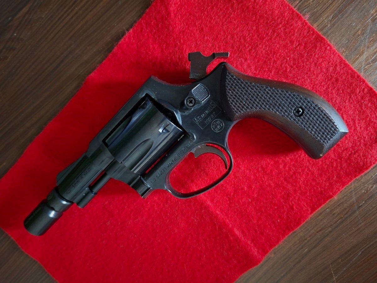 Weihrauch HW37 with wooden grip panels, Arminius, 9mm R.K.