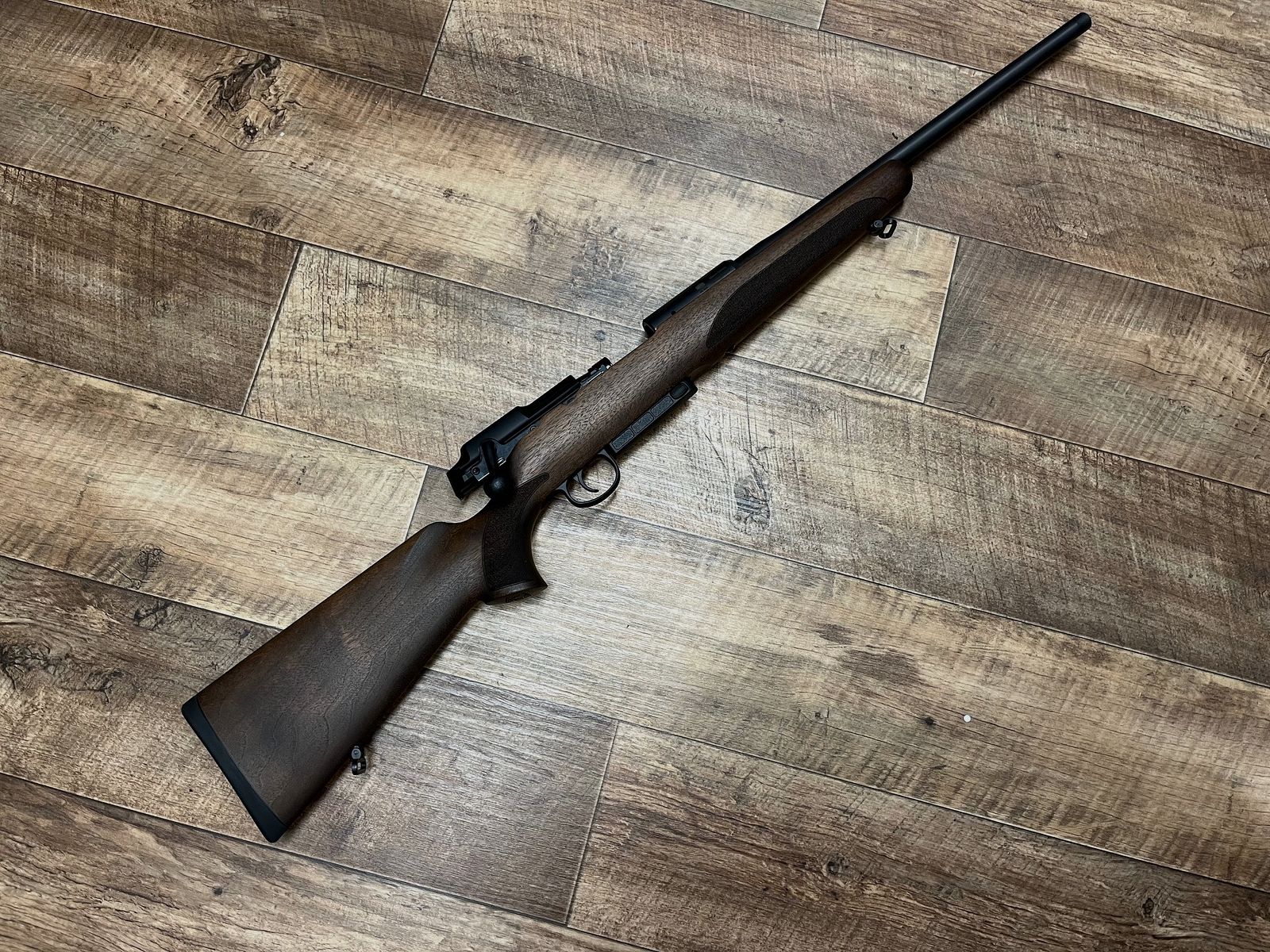 Mauser M 25 Pure SET avec lunette 2-12x50 et silencieux en titane disponible immédiatement !