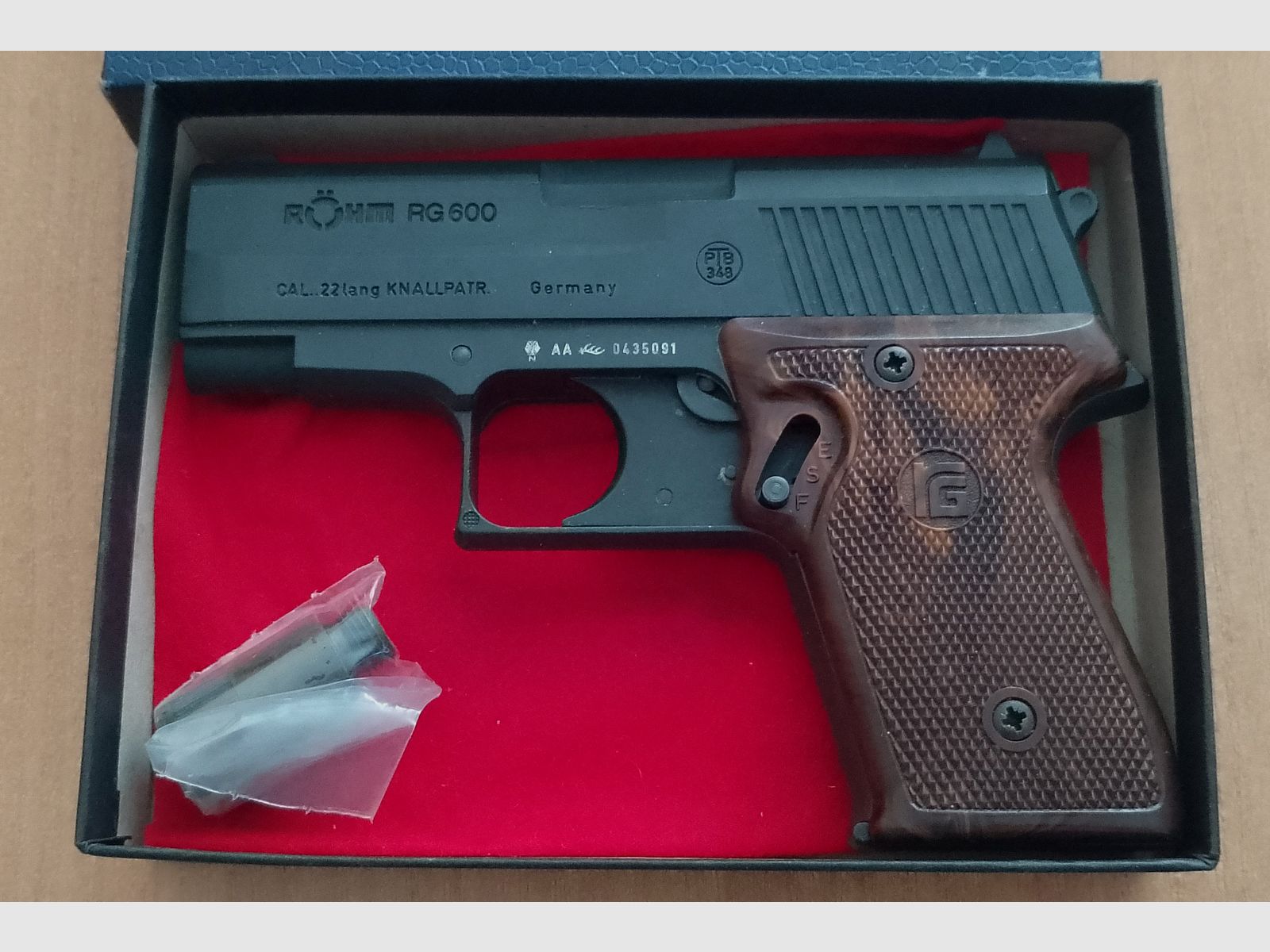 Seltene Röhm RG 600 im Kal. 22 lang oder 6 mm Flobert Knall mit OVP