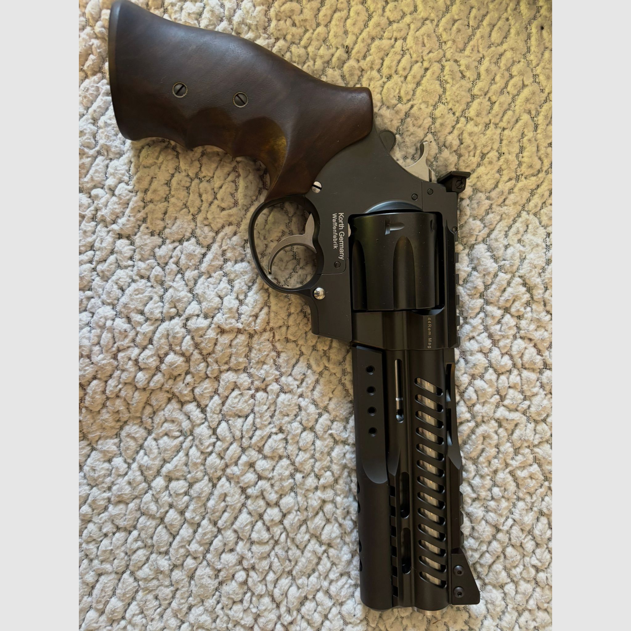 Korth Revolver Long Canon 44 Magnum