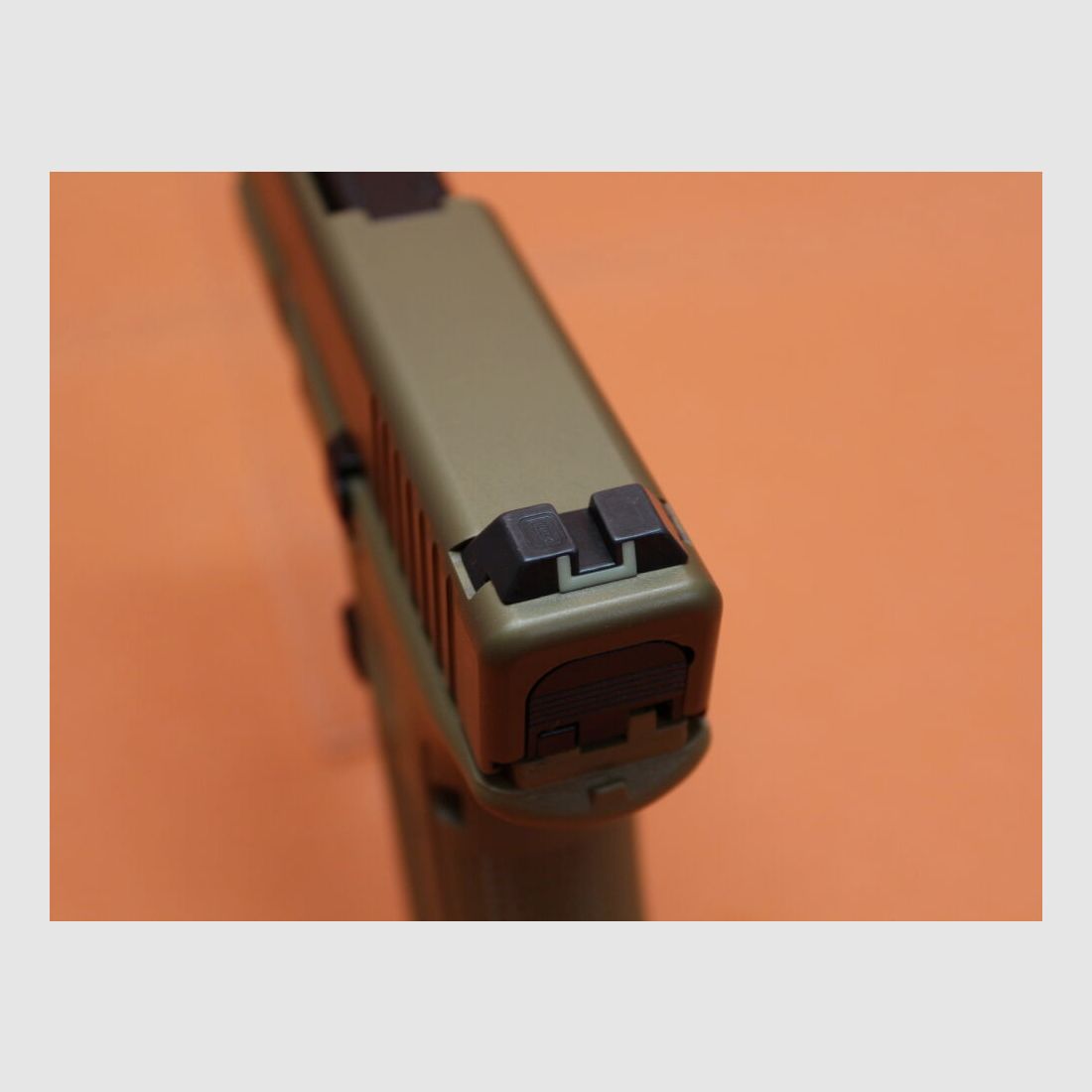 Glock Ha.Pistol 9mmLuger Glock19X Coyote (Type Gen5) 102mm barrel/ 2 spare magazines (9mmPara/9x19), image 3 of 6