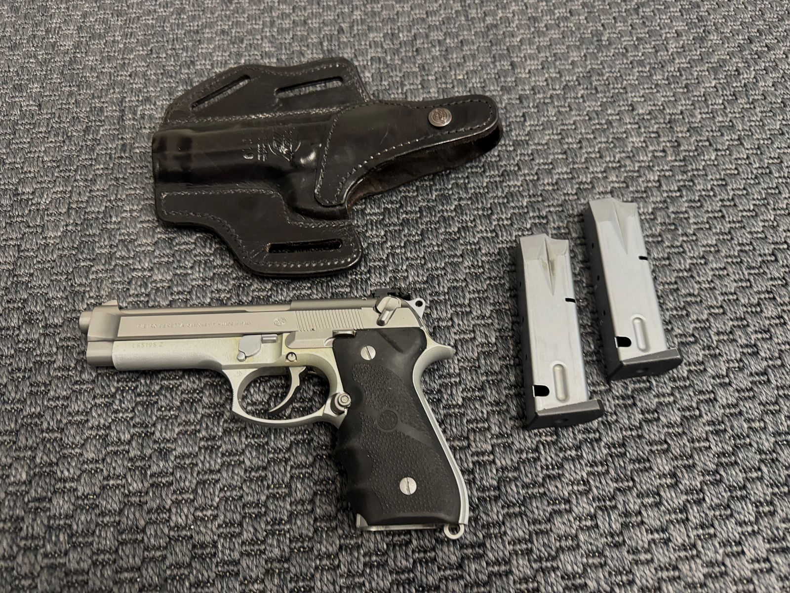 Beretta 92 FS stainless 9mm