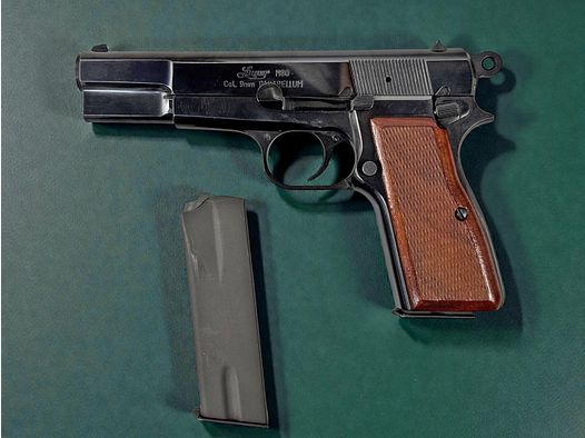 Luger Mod. M80 Kal. 9mm Luger