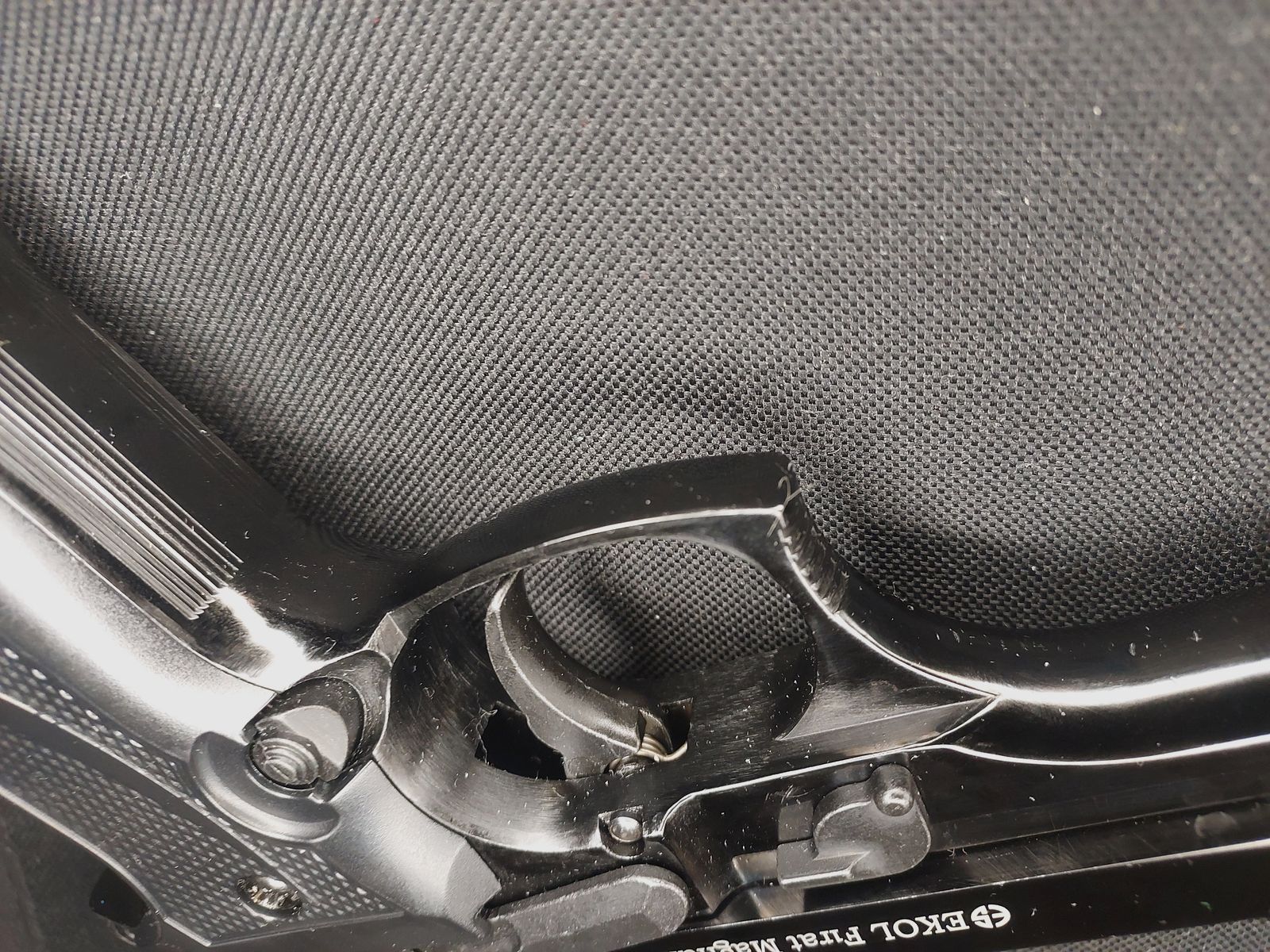 Pistola de fogueo Ekol Firat Magnum en negro, calibre 9mm P.A.K. (PTB 1112) como nueva!