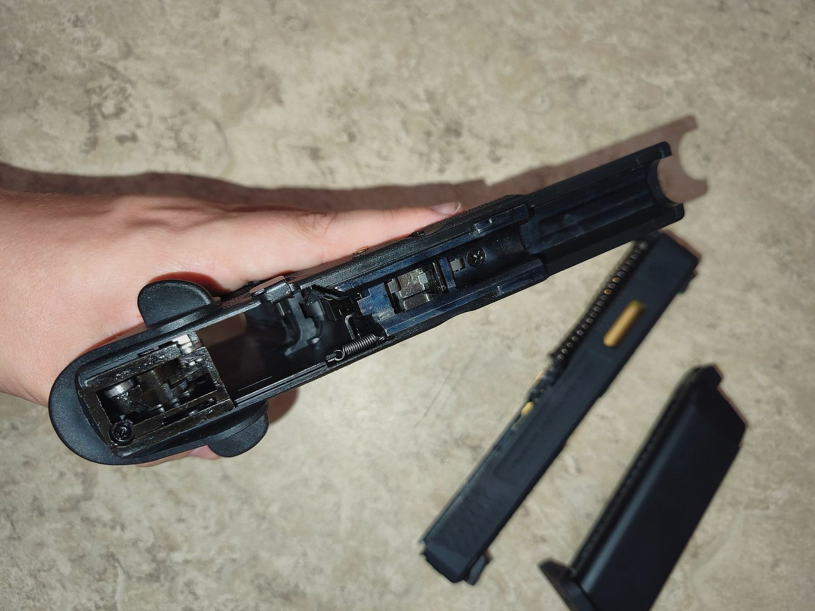 WE G-Force 17 6mm GBB Airsoft, Bild 6 von 10