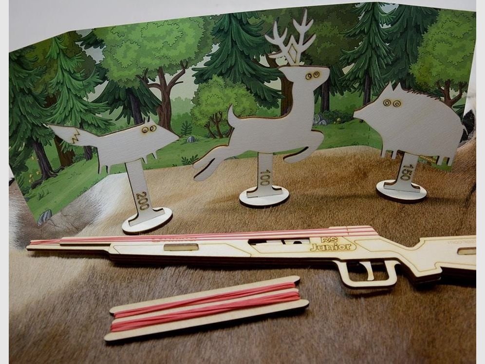 Strasser RS Junior 3-shot rubber band wooden rifle