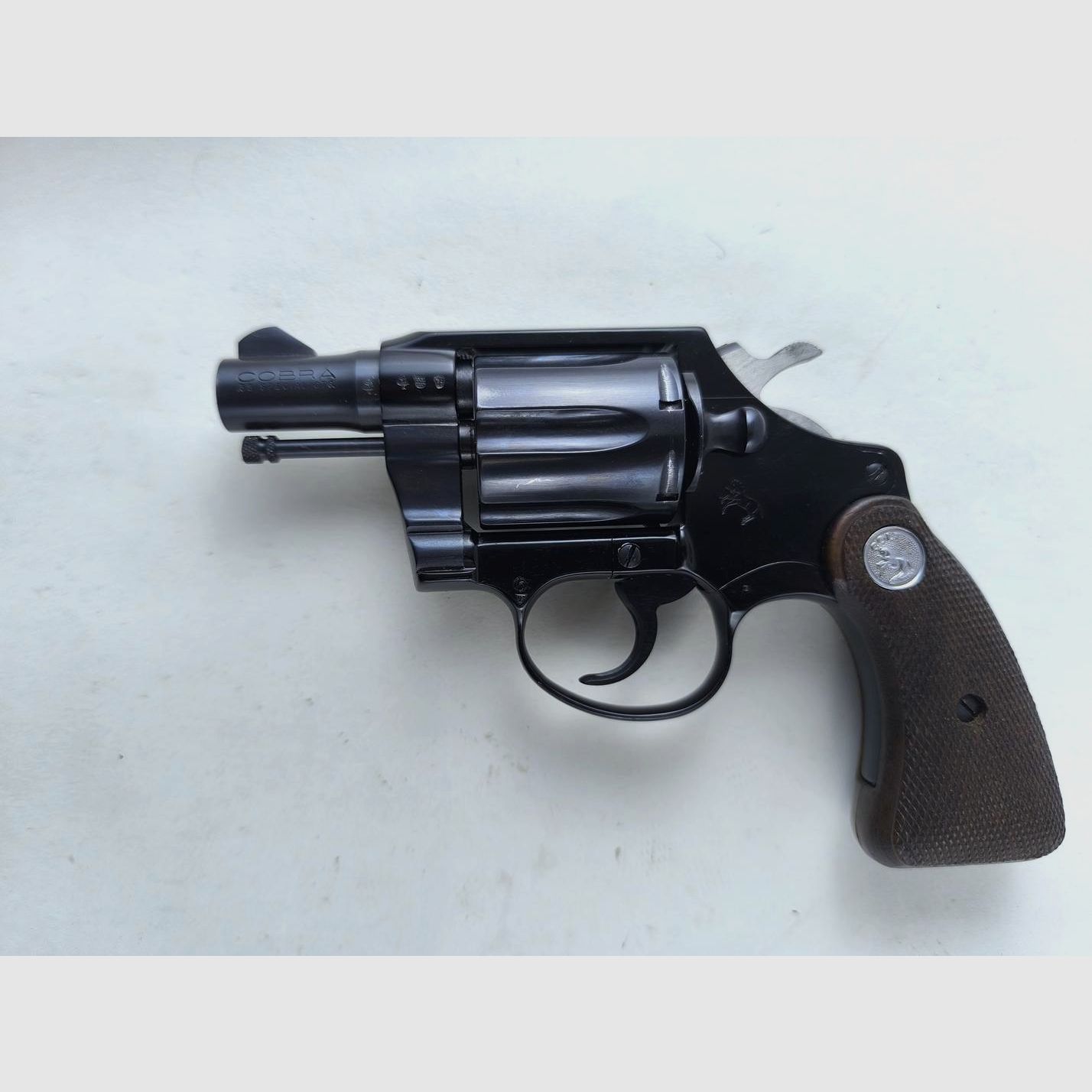 Rewolwer Colt Agent kal. 38Spec, zdjęcie 3 z 8