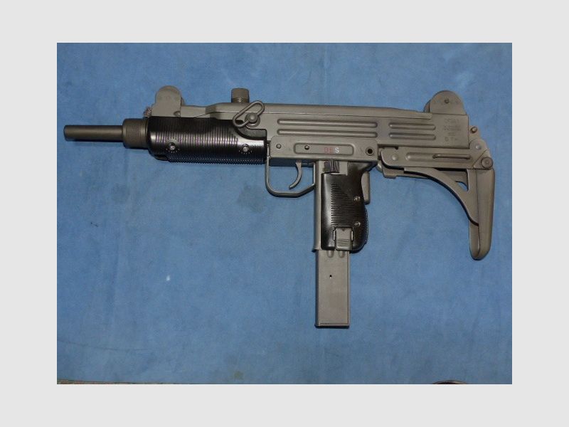 Objet de collection UZI pistolet-mitrailleur cal. 9mmPAK - avec PTB