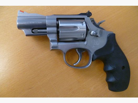 Revolver Smith & Wesson 66-4 .357 Mag. 2,5"