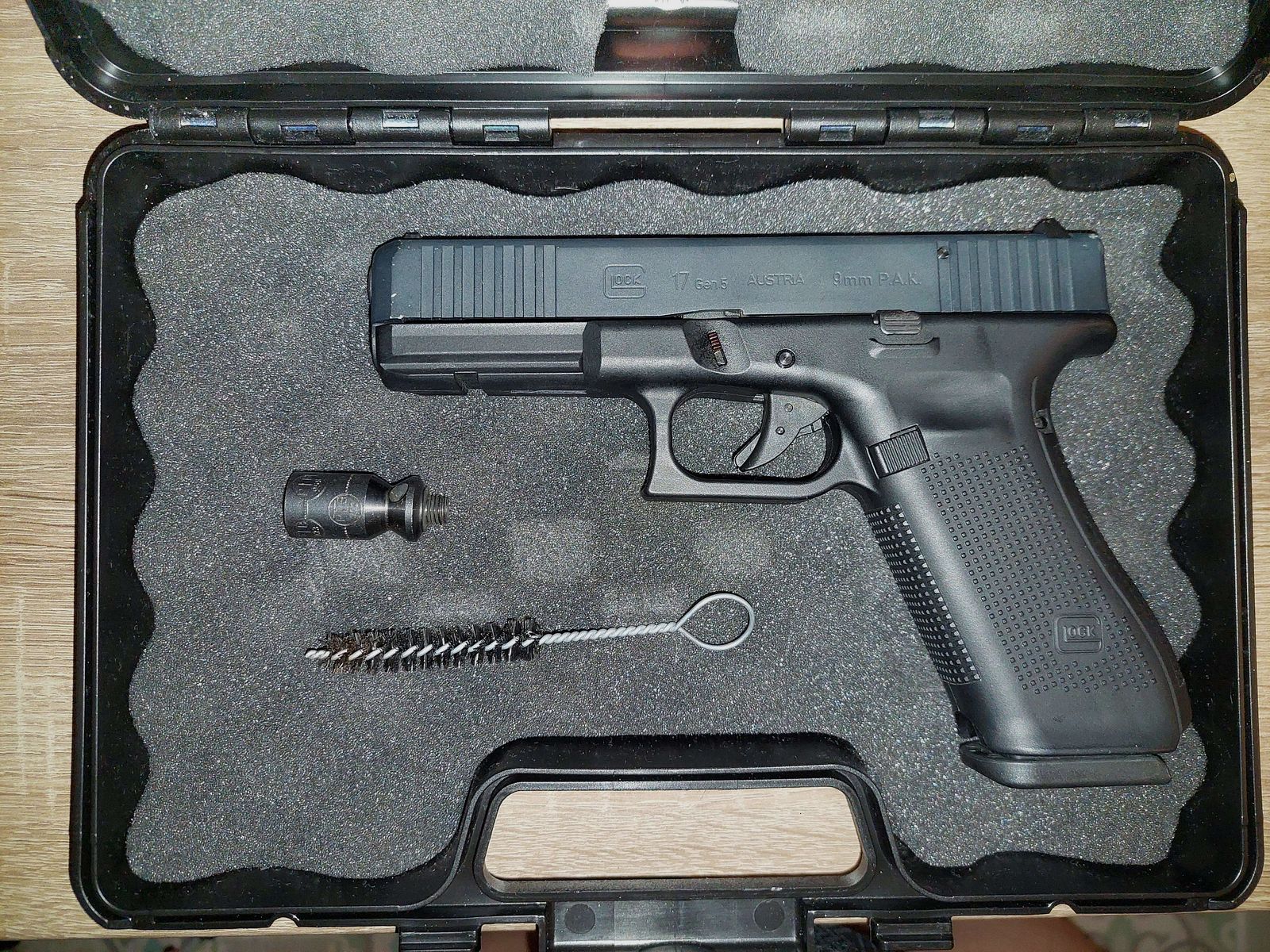 Glock 17 Gen 5 (SV) | 9mm P.A.K.