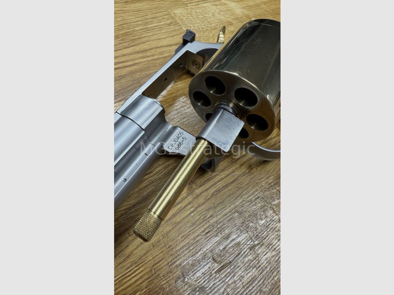 Smith & Wesson 686-5 .357 Magnum - The President´s M686 - 6" Lauf FL SS