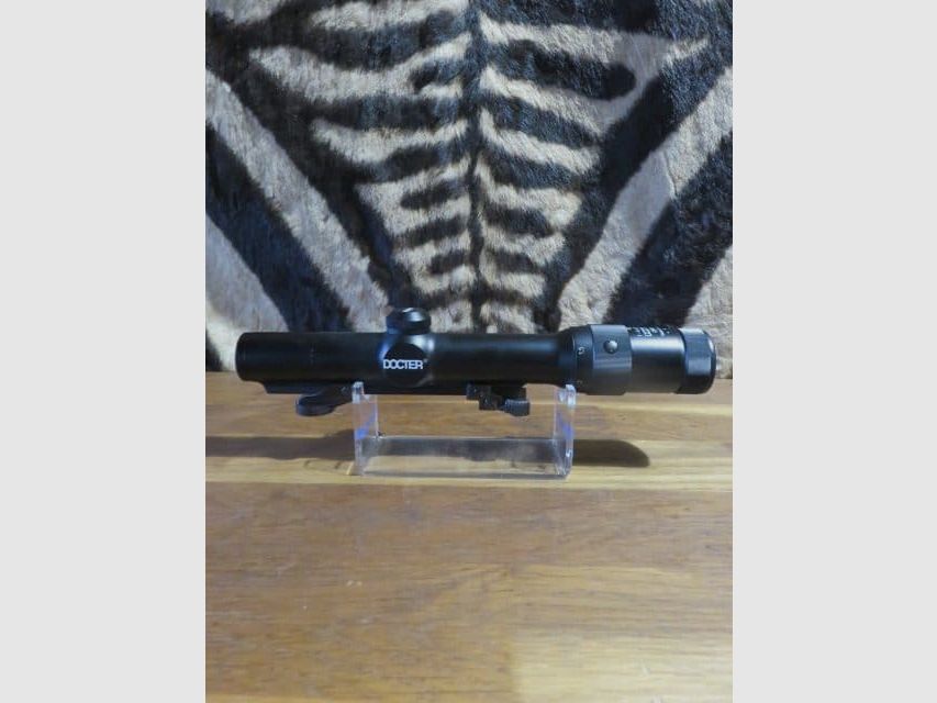 DOCTER 1-4x24M Zielfernrohr mit abnehmbarem, drehbarem Obermontage STEYR, Bild 3 von 5
