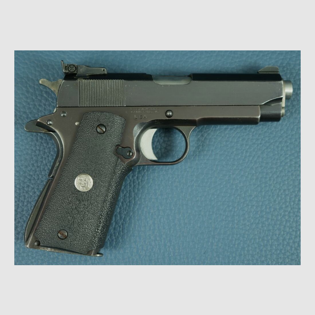 Essex Arms 1911 Commander .45Auto