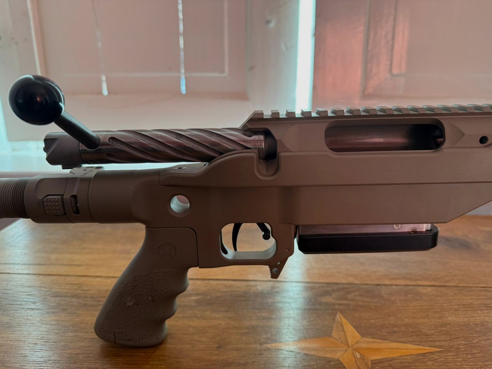 Rifle de repetición de precisión .300 Win. Mag. – Lothar Walther cañón de competición – Culata de aluminio STL-2 – Bipode Harris