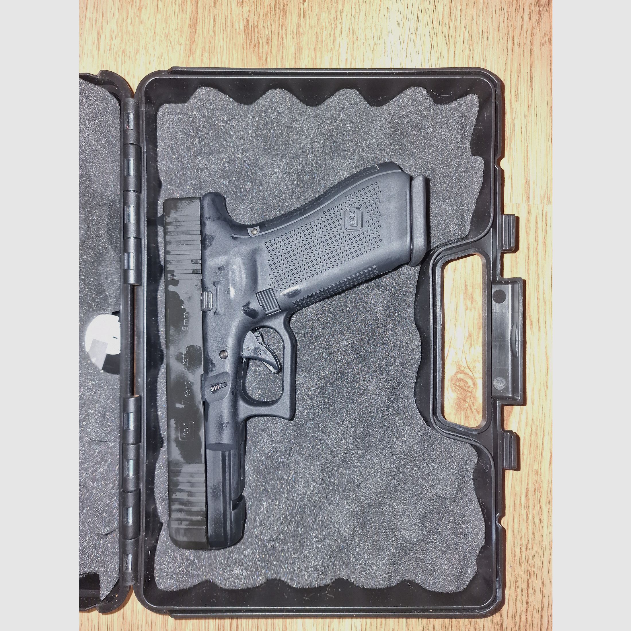 Umarex Glock 17 PTB 1068 – Schwarz – Neu & ungeschossen mit Rechnung 