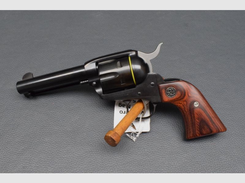 Ruger Modell New Vaquero NV-34, 357 Magnum,4 5/8" Lauf, brüniert, Holzgriff, Neuware