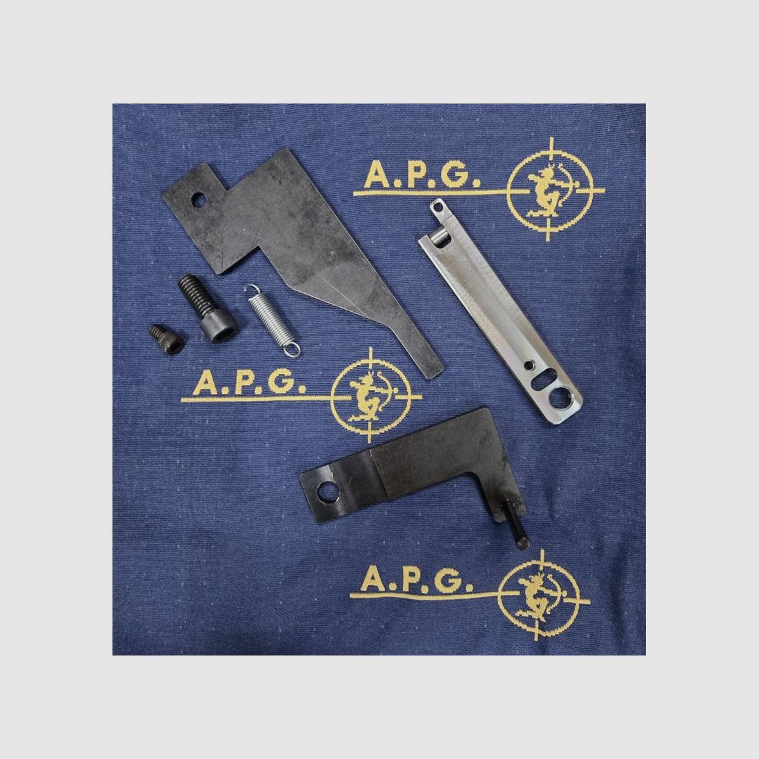 A.P.G. Primer System for Dillon Precision 1050/1100, image 1 of 2