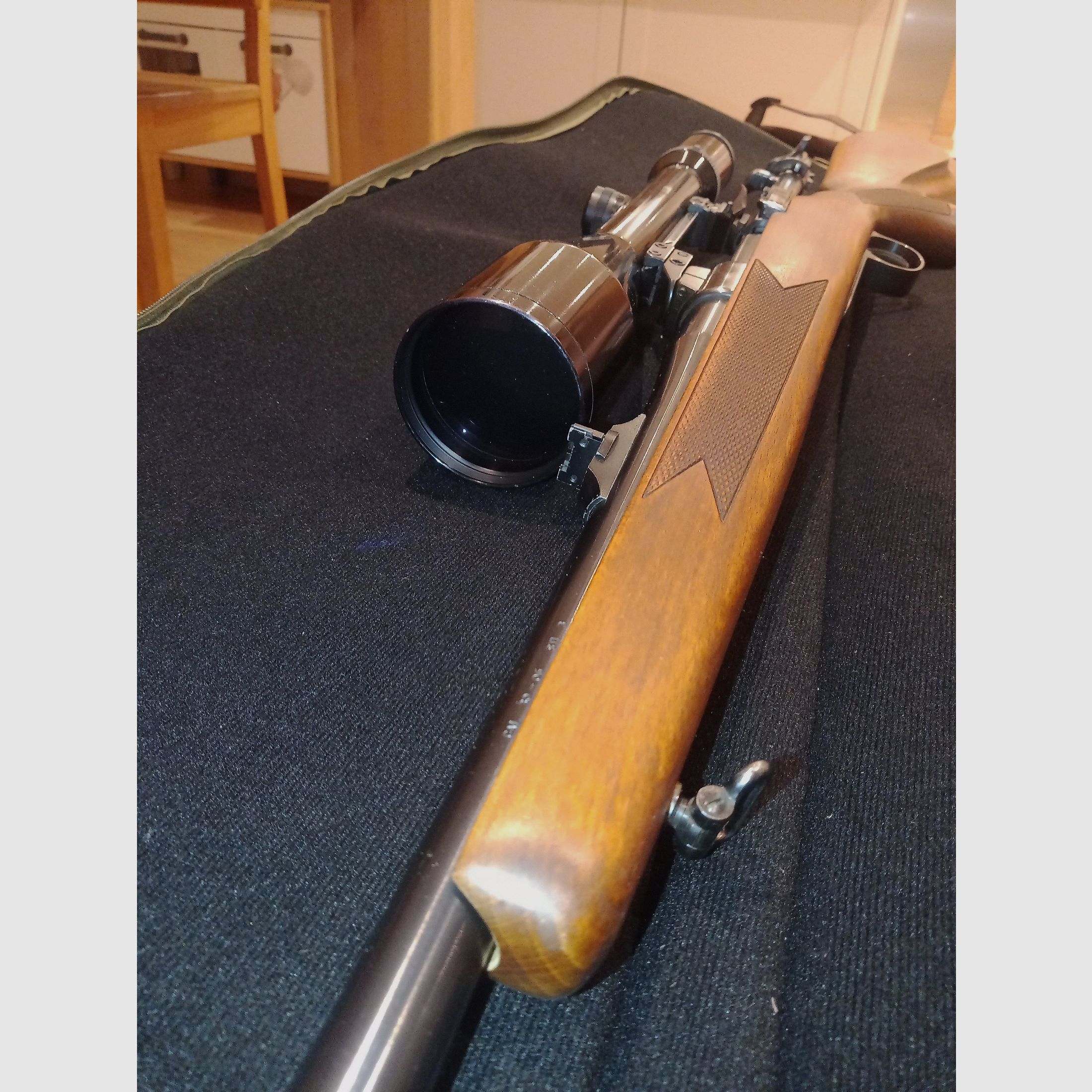 Voere Repetierbüchse Mauser 98 – .30-06 – Deutscher Stecher – Swarovski Habicht 3–12×56