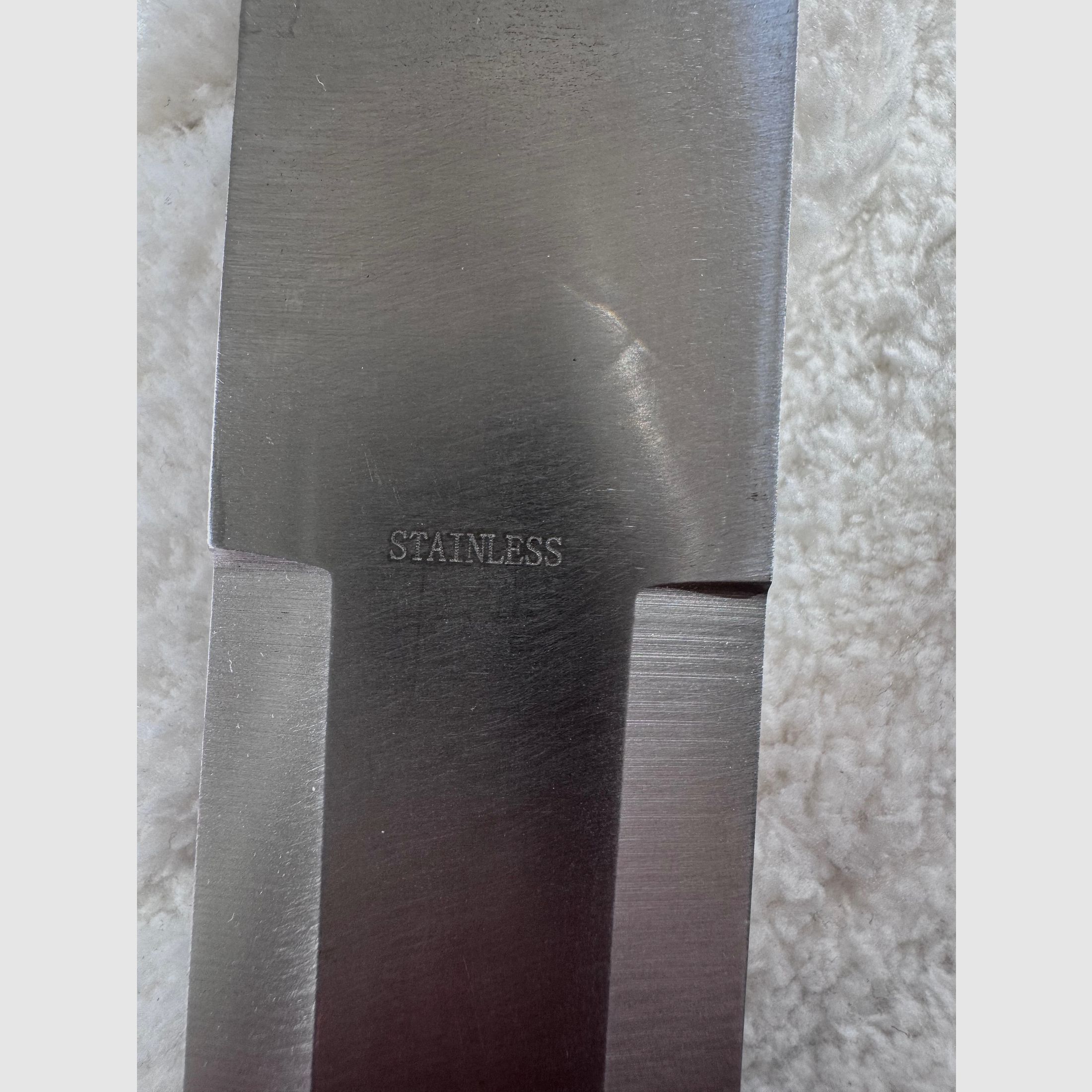 Dekoratives Drachenschwert im asiatischen Stil