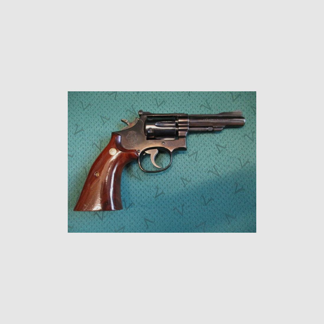 Revolver Smith & Wesson Modell 18 4 Zoll .22lr 18