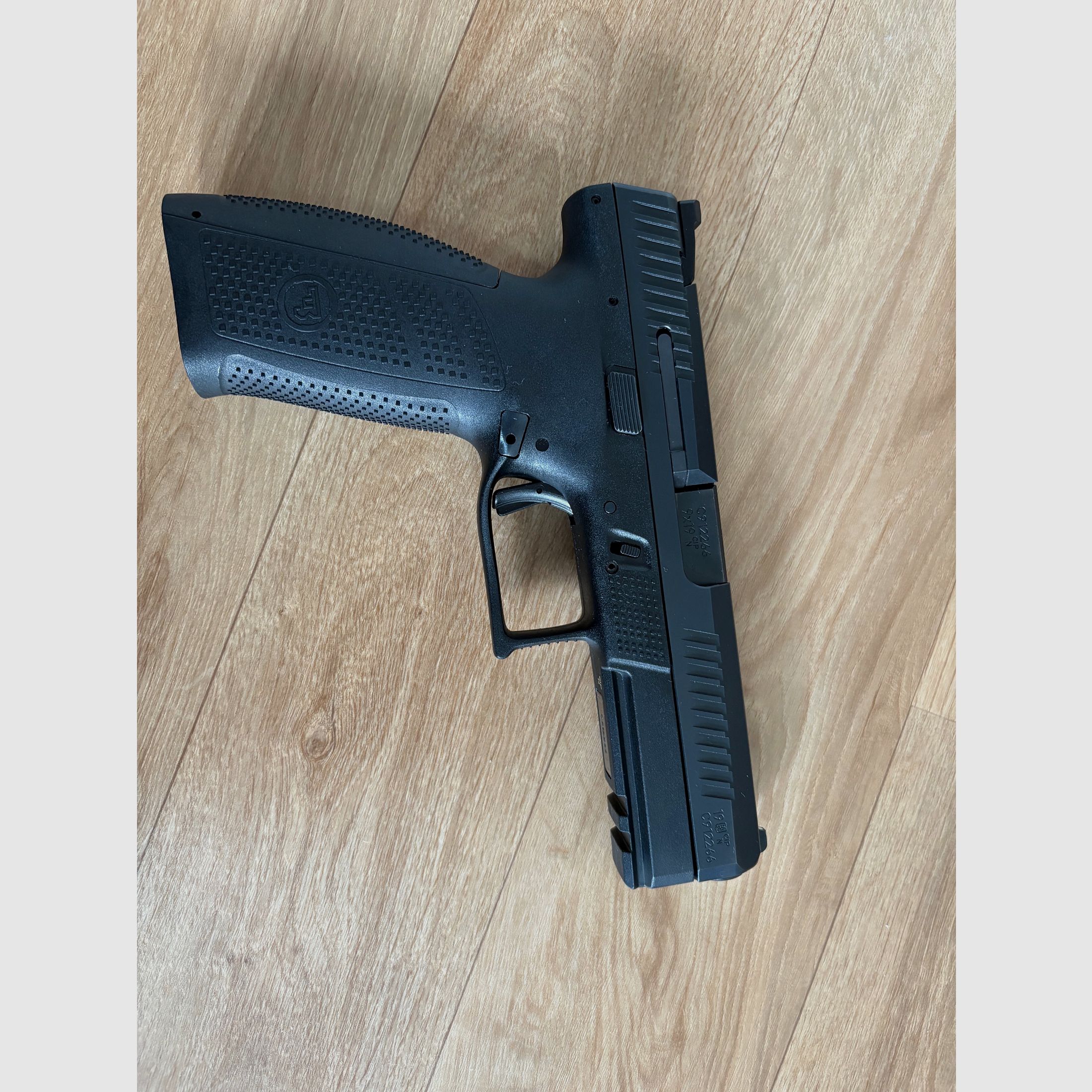 Pistole CZ P10 F 9x19mm 9mm Luger