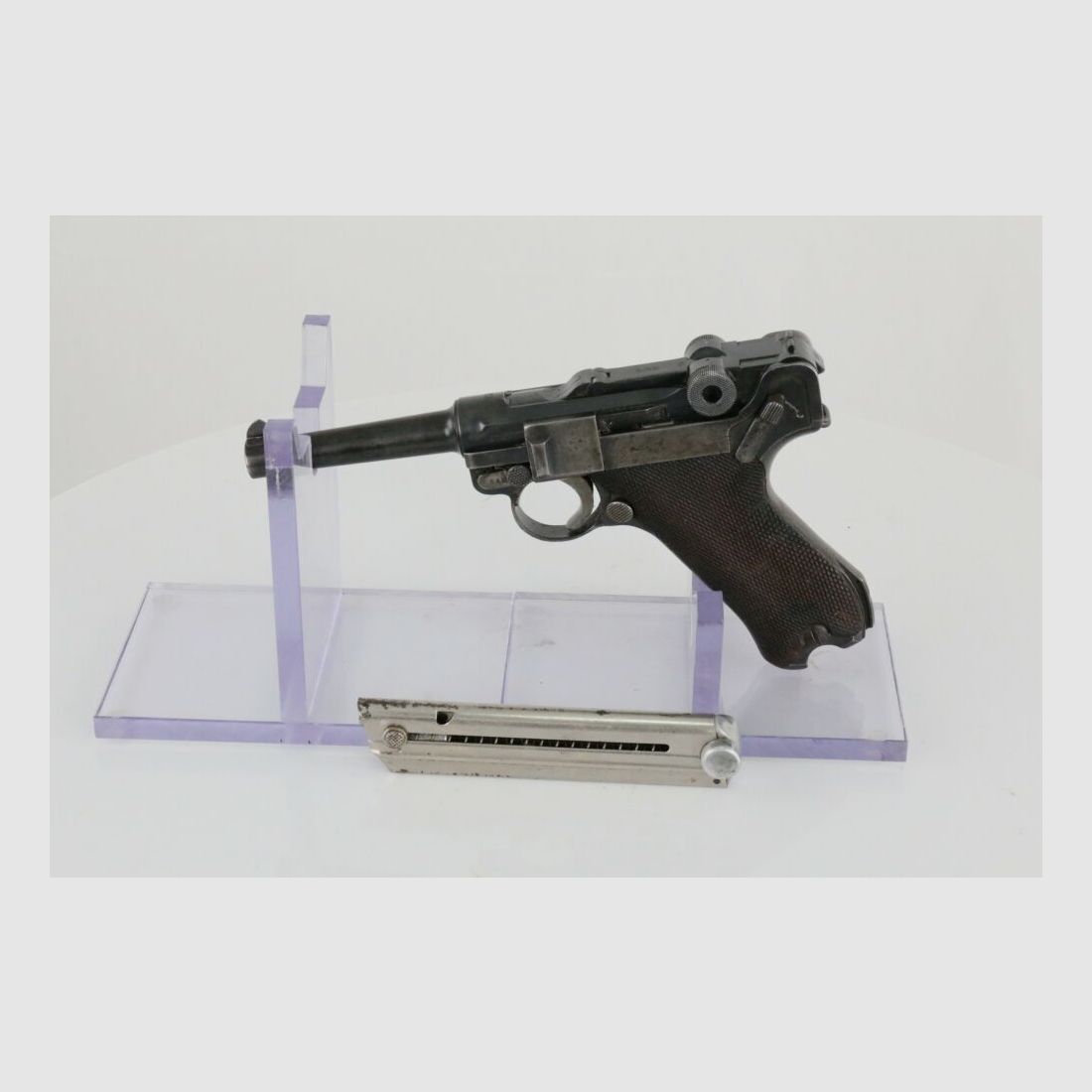 Pistola Mauser 08 Codice S/42, immagine 1 di 5