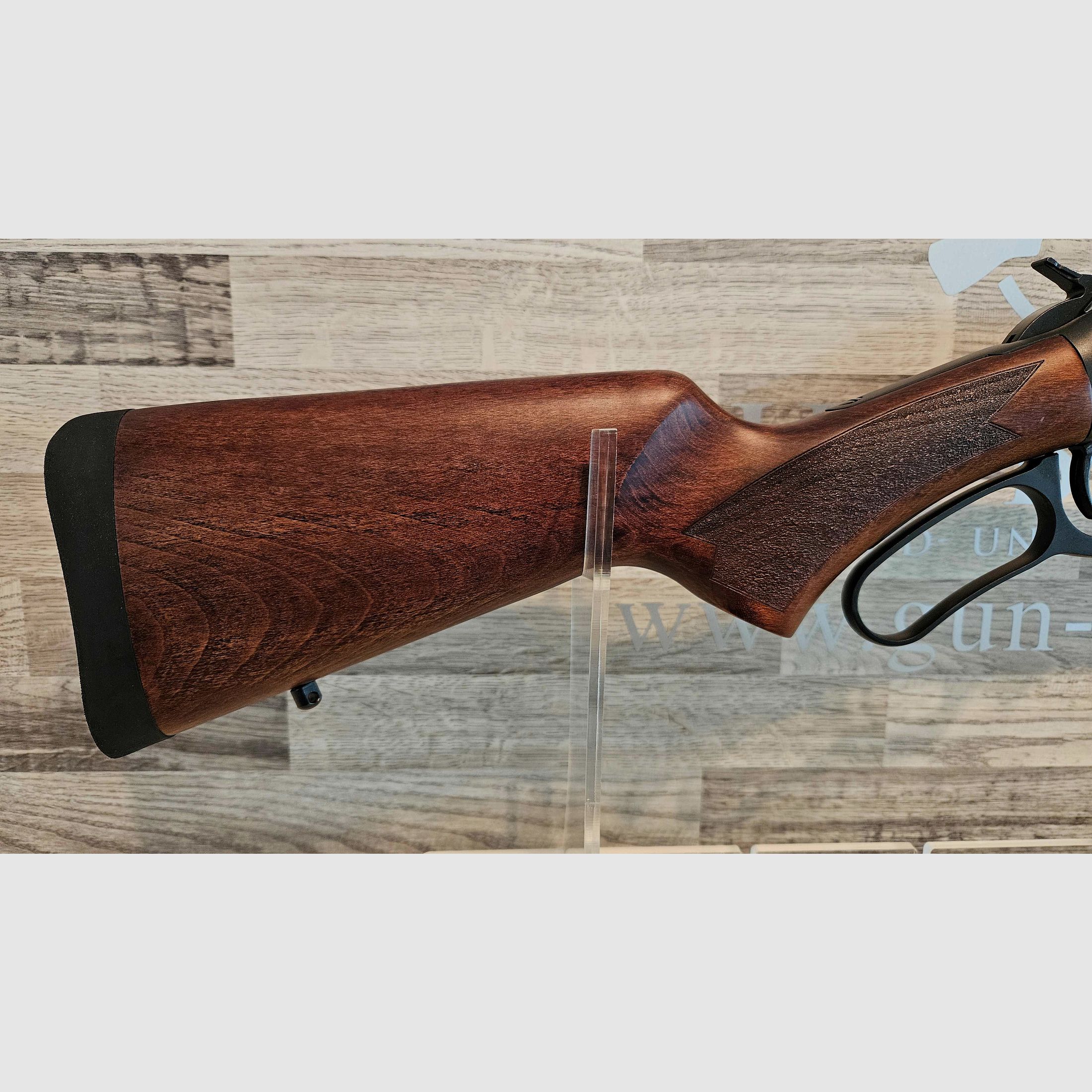 Underlever repeating rifle UHR Rossi R95 Classic .30-30Win. - free shipping - new goods from specialist trade