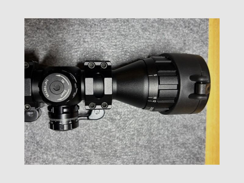 Like-new UTG Bugbuster 3-9x32 IE riflescope (36 colors, Mil-Dot) - SCP-M392AOIEWQ