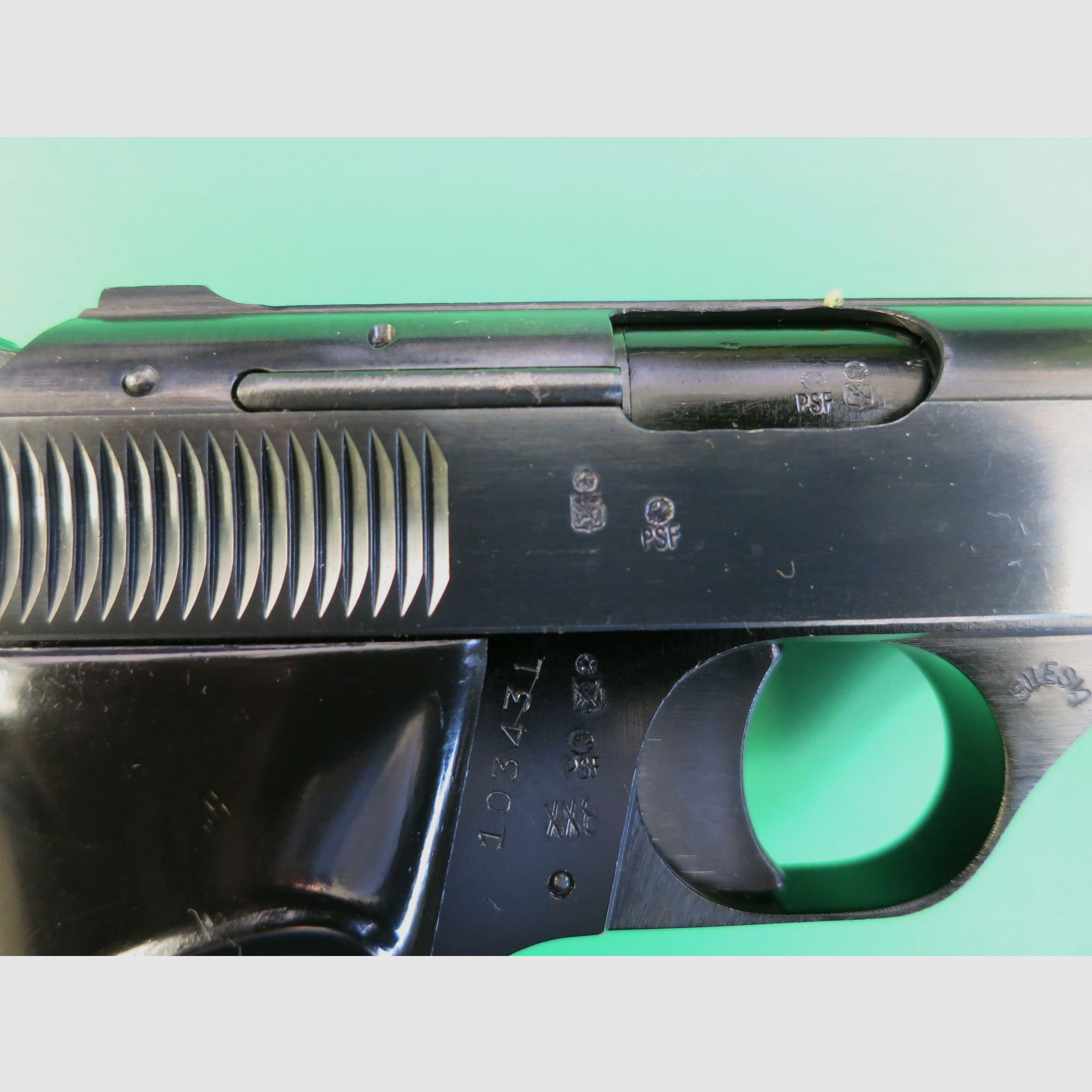 Halbautomatische Pistole Bernardelli Modell 60, Kal. 7,65 mm Browning       #33