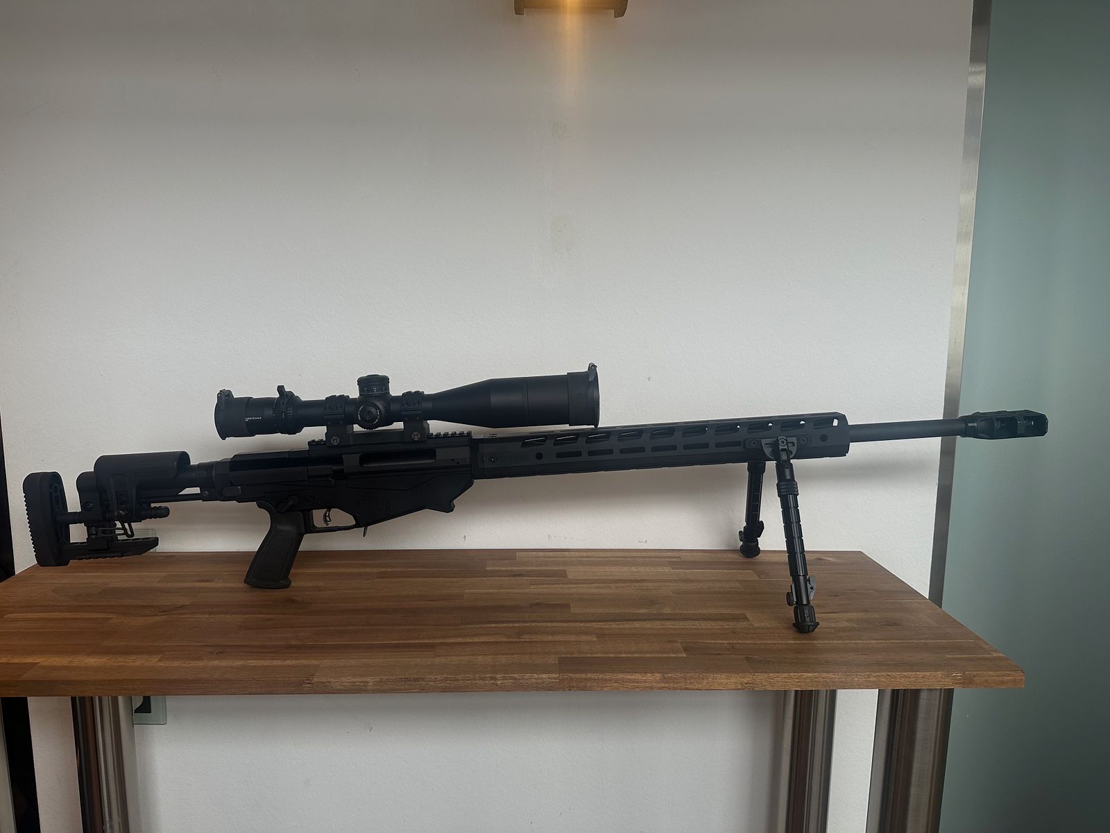 Ruger Precision Rifle Gen 2 .338 Lapua Mag – Vortex Strike Eagle 5-25x56, ERA-TAC mount, case, like new