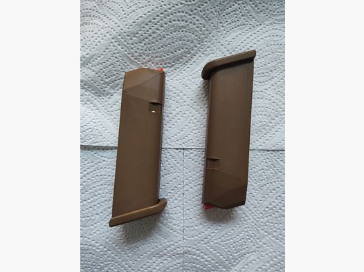 Glock 17 FR Gen5 Coyote / FDE 17 Schuss Magazin