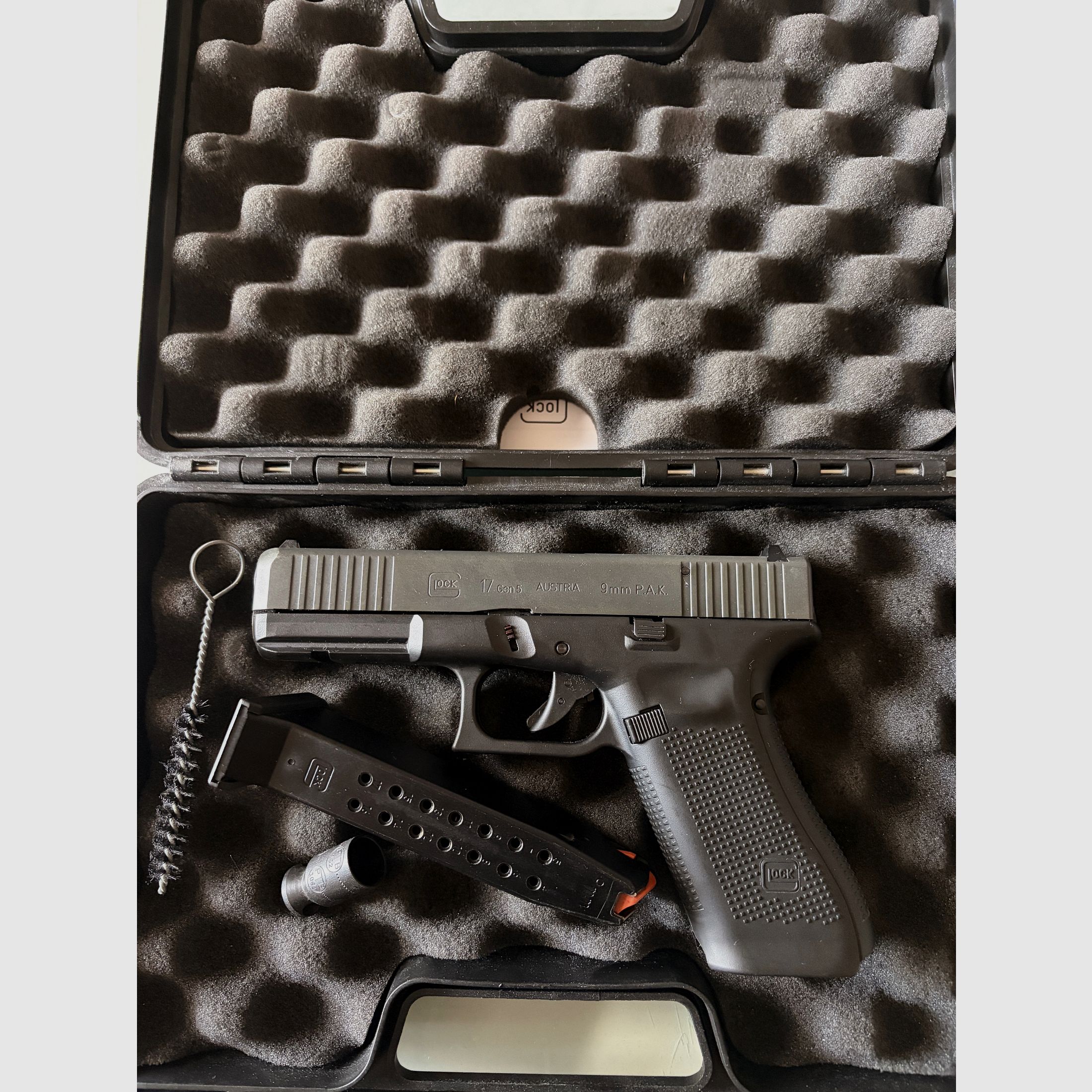 glock 17 gen5 PAK 9mm