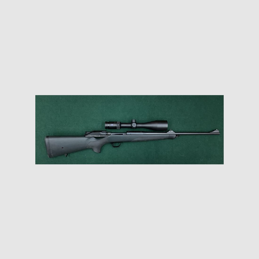 Repetierbüchse Blaser R8 links mit ZF ZEISS V4 3-12x56 Gebraucht