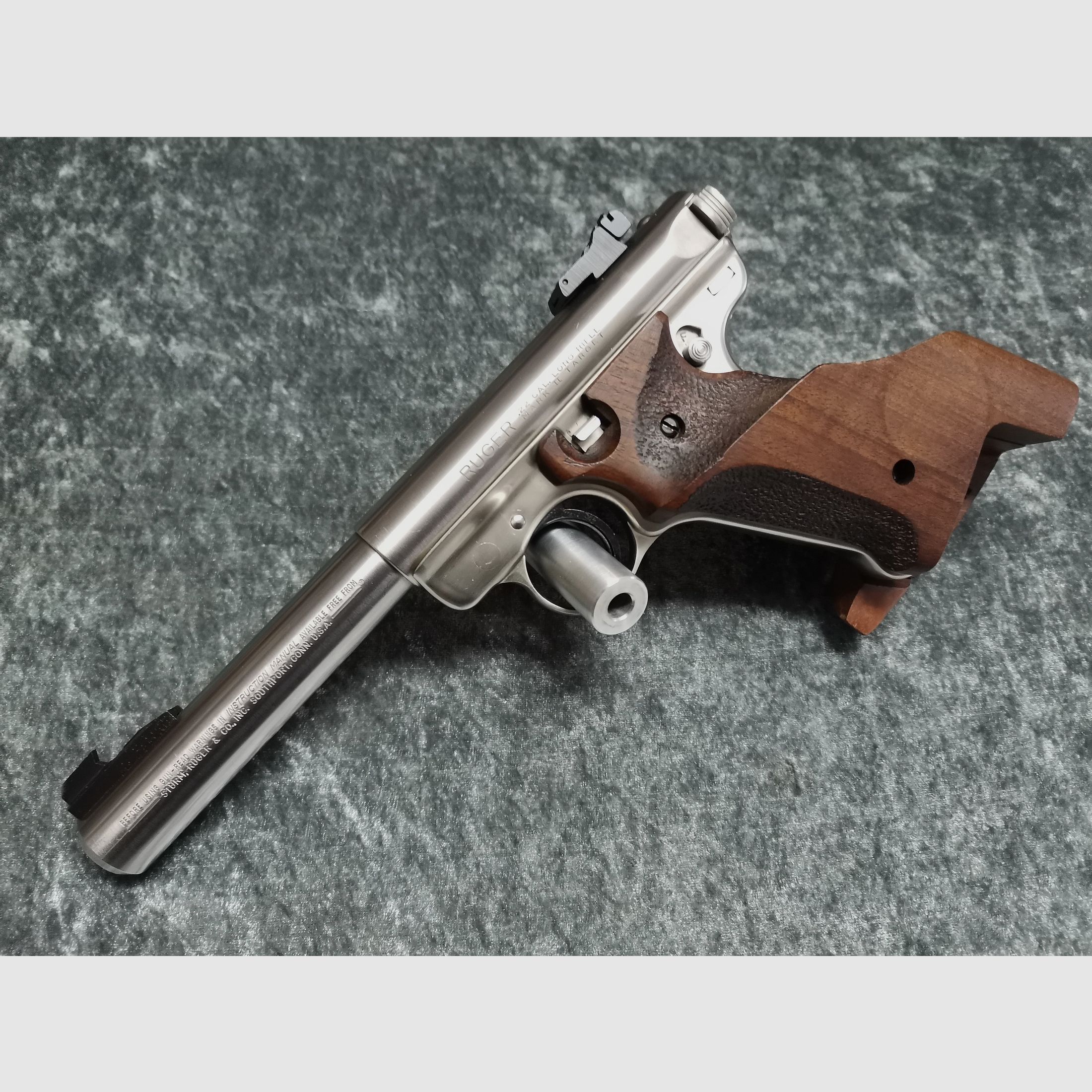 Ruger Mark II Target Matchpistole .22lr Sportpistole Stainless