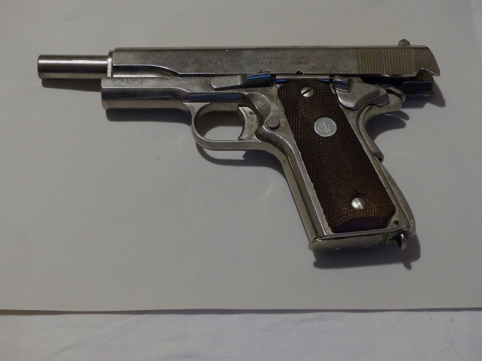 Colt Government Pistole M-1911A1-67 Cal. .45 ACP RMI Japan Vollmetall Deko 70er