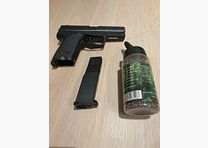Umarex H&K USP 4,5 mm CO₂ luchtpistool incl. magazijn & ca. 3.000 stalen BB's