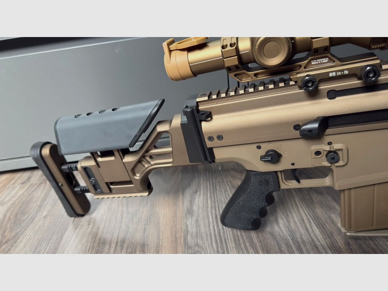 VFC MK20 SSR GBB + TANGO6T