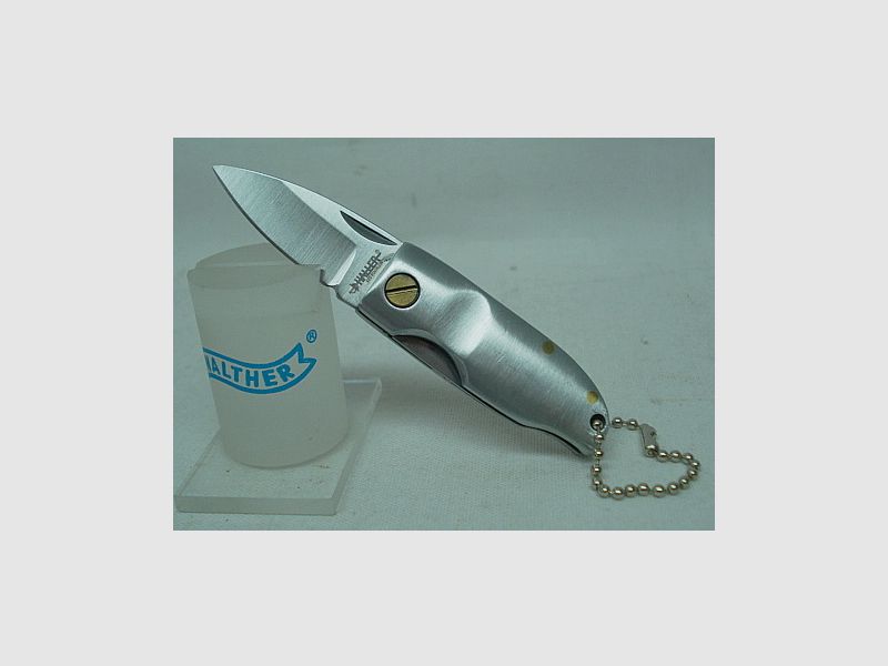 Stubby pocket knife - 4 cm blade, knife chain