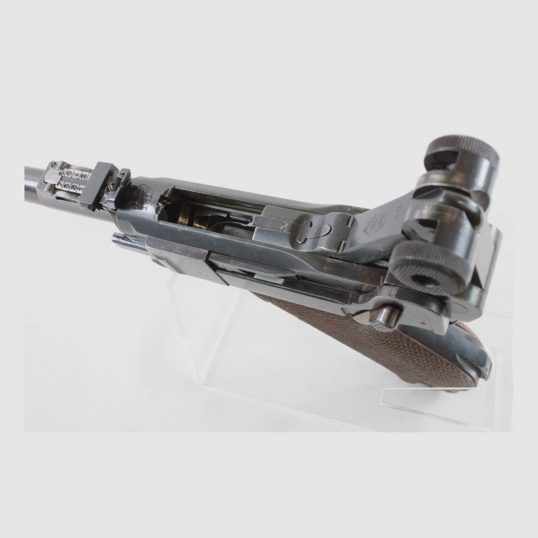 DWM - Fábrica Alemana de Armas y Municiones Mauser P08 "Ari-Luger" pistola semiautomática - 9mm Luger