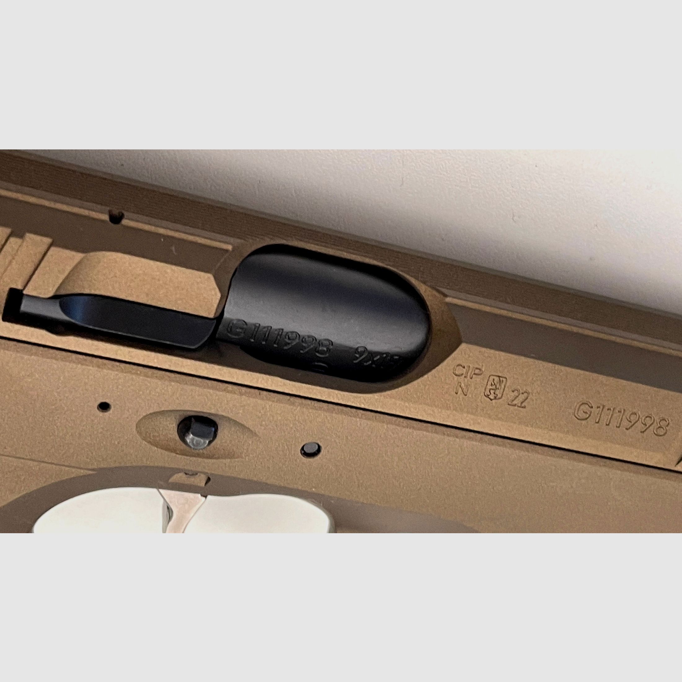 CZ SHADOW 2  in Burnt Bronze NEU  9mmLuger