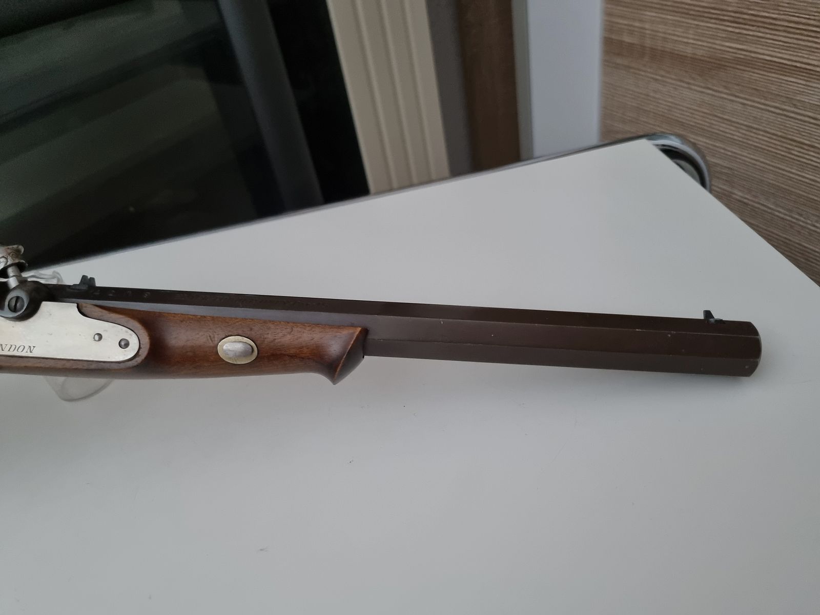 Front-loading percussion pistol model W. Parker of London caliber: .45