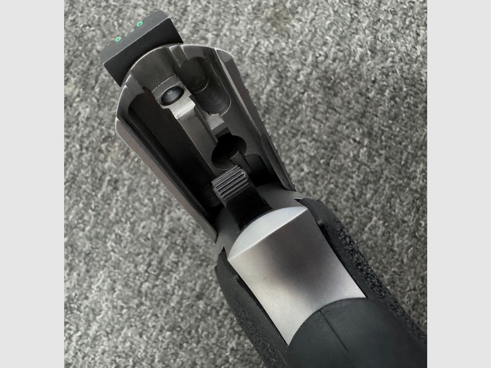 SIG Sauer P226 Stainless 9mm