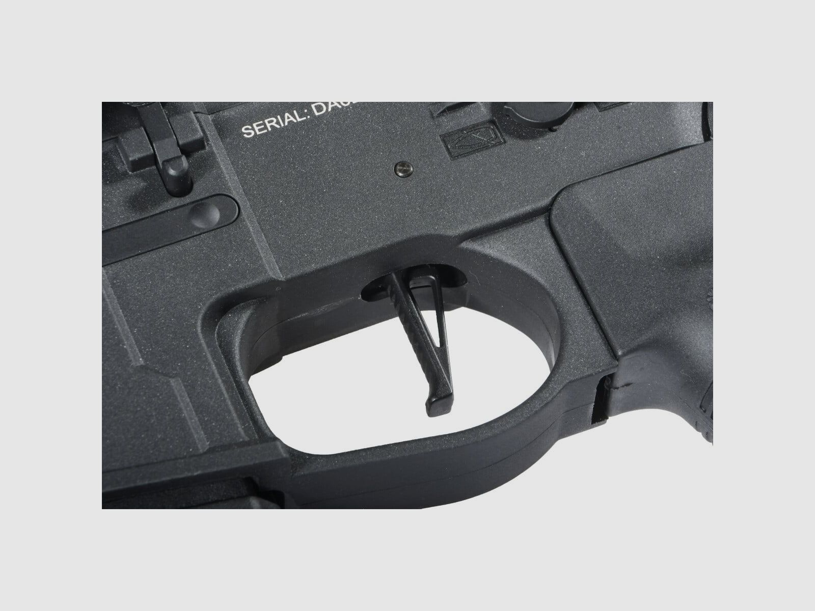 M4 AR15 M-LOK 10 Zoll CHARLIE Schwarz S-AEG Airsoft Gewehr Frei ab 18 Jahren | Delta Armory